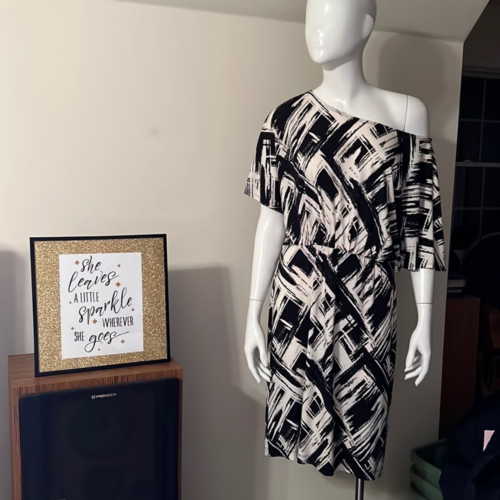 Women's Talbots B&W Dress